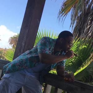 Meet your Posher, Gerald